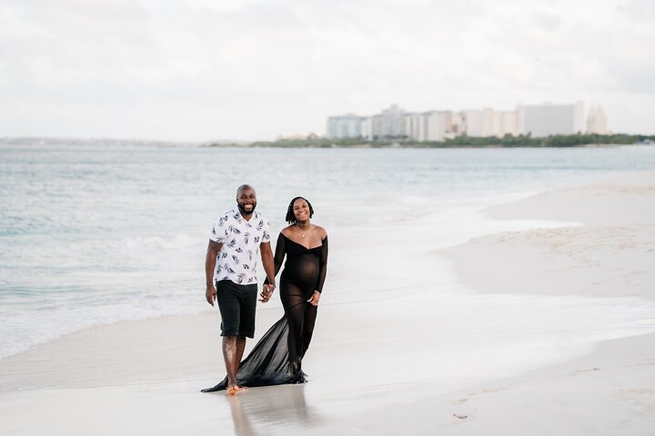 Private Vacation Photoshoot with Photographer in St. Croix - Photo 1 of 25